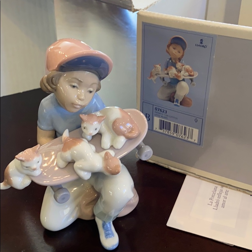 Lladro - boy with skateboard